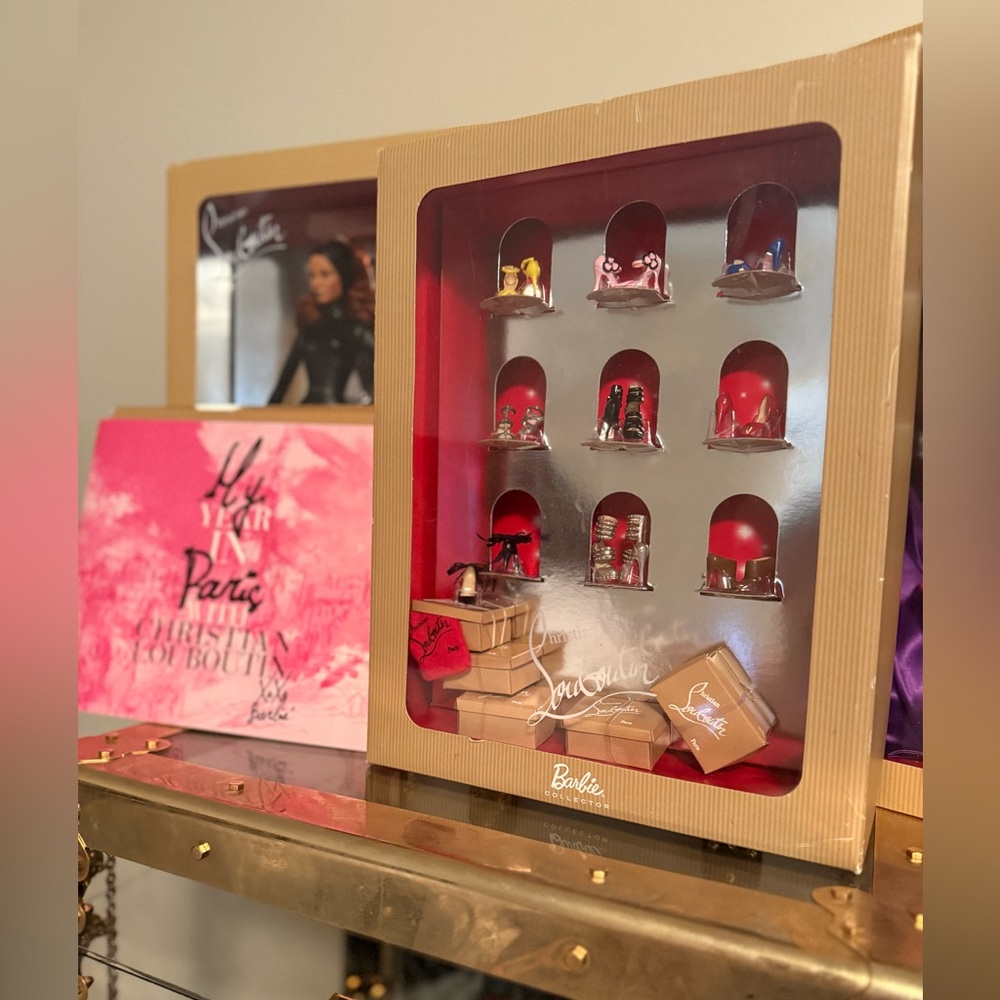 Christian Louboutin Barbie Collection - Picture 10 of 16